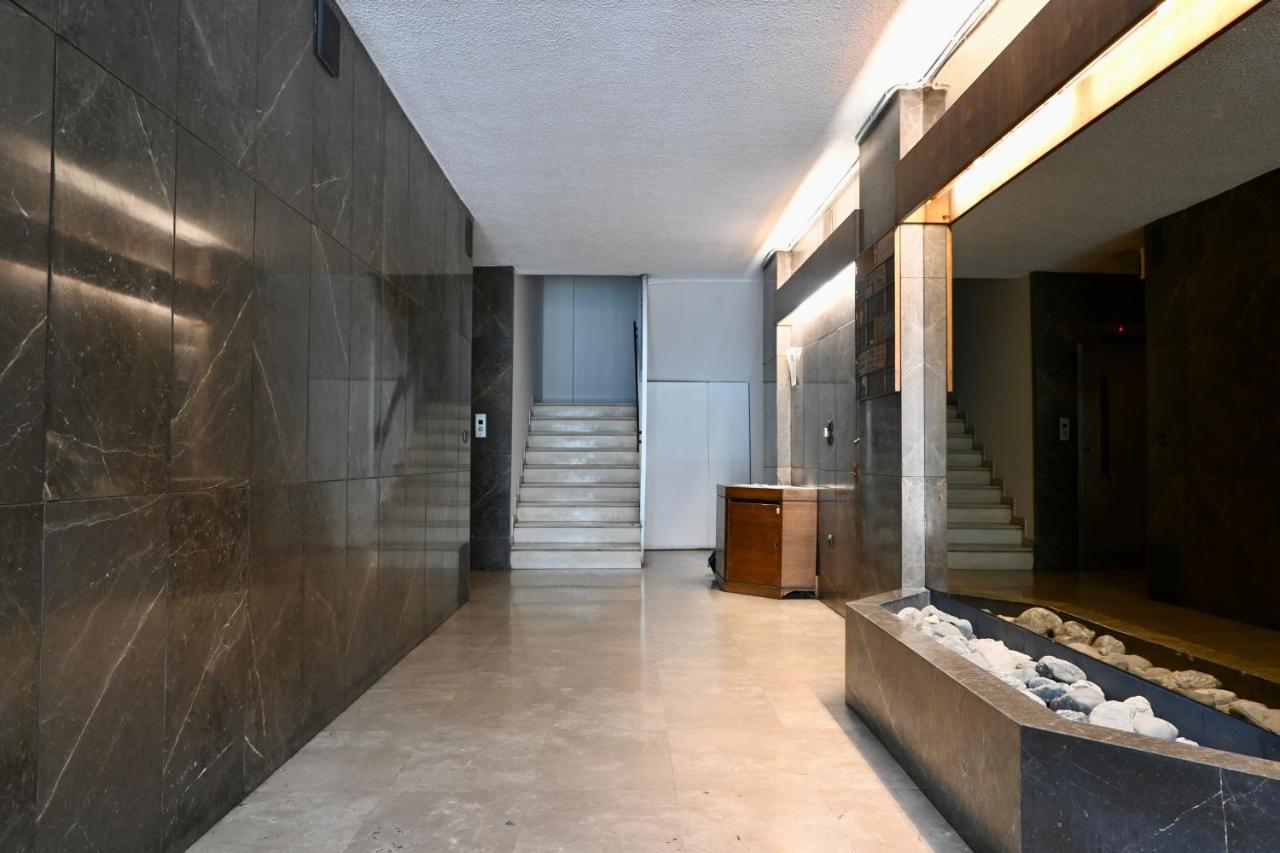 Zoe'S Suite Athen'S Center Esterno foto