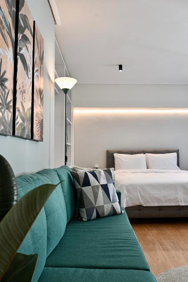 Zoe'S Suite Athen'S Center Esterno foto