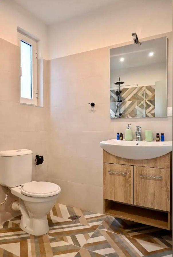 Zoe'S Suite Athen'S Center Esterno foto